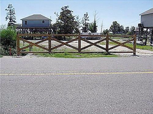 1st image of 1729 Delacroix Hwy