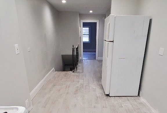 3rd image of 22-13 26th St #2C