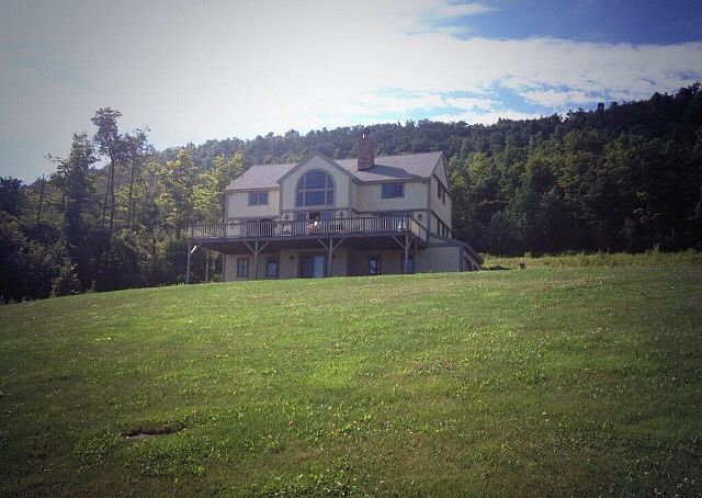 2nd image of 836 Durham Rd