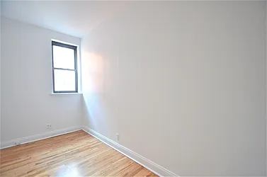 Rented by CITY SKYLINE REALTY INC