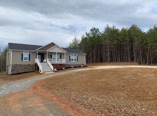 451 Little Pond Rd, Easley, SC 29640