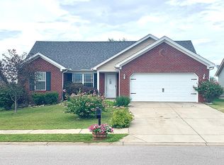 8829 Woodford Dr, Charlestown, IN 47111