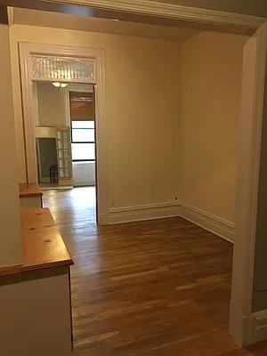 Rented by Eric Goodman Realty Corp | media 38