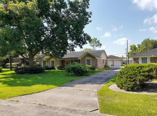 130 E Thornton Rd, Houston, TX 77022