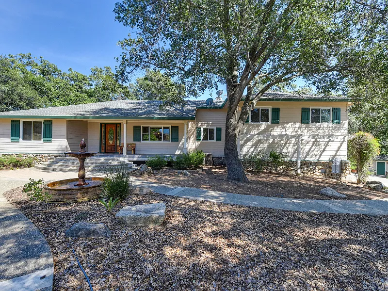 8221 Choctaw Trce photo 1