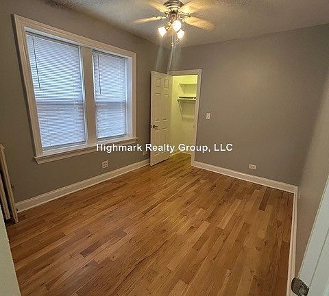 5th image of 4544 W George St
