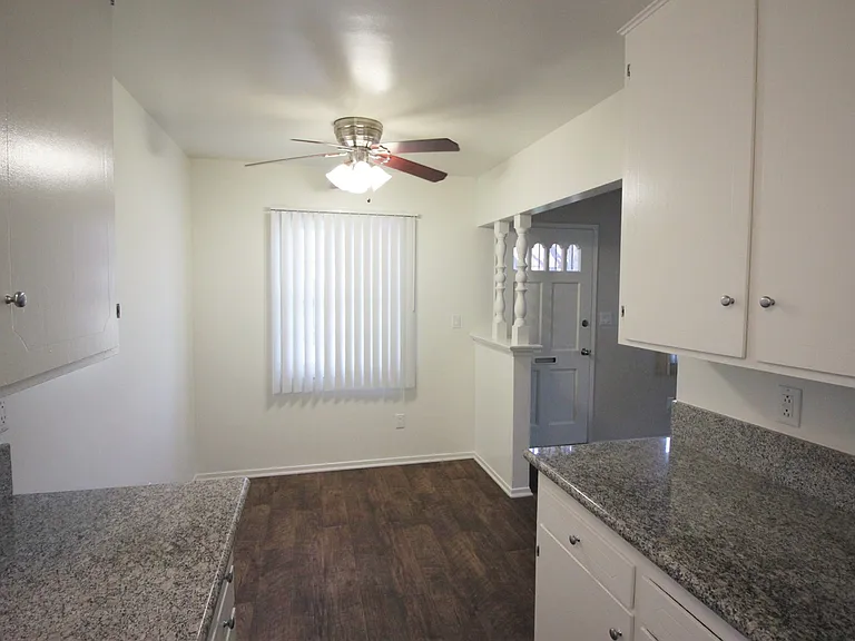 Applewood Apartments — Photo 64