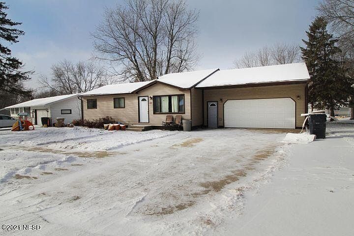 1st image of 1311 Harmony Ln