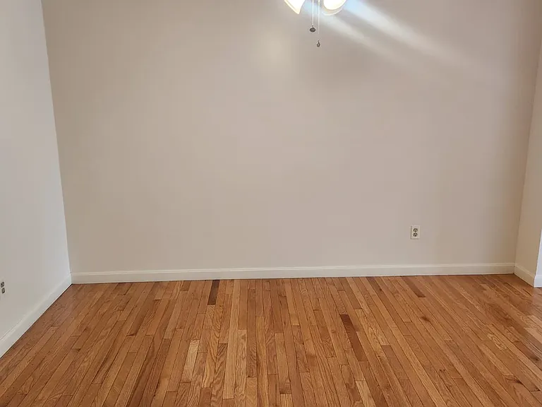 355 Pawtucket Blvd — Photo 11