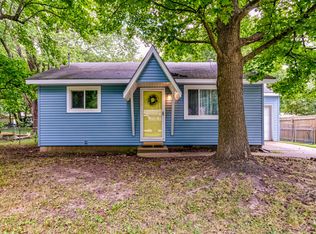 1104 S Bruce Ave, Springfield, MO 65804