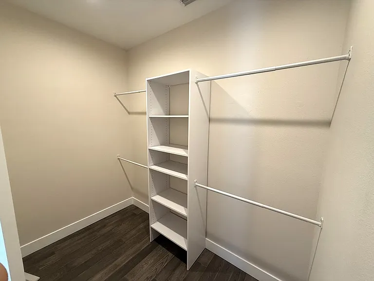 4910 W McElroy Ave #3 — Photo 10