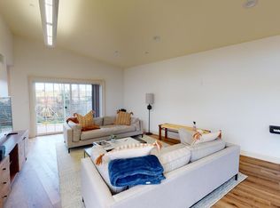 188 Jasmine Way, East Palo Alto, CA 94303