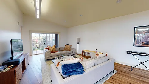 188 Jasmine Way Photo 1