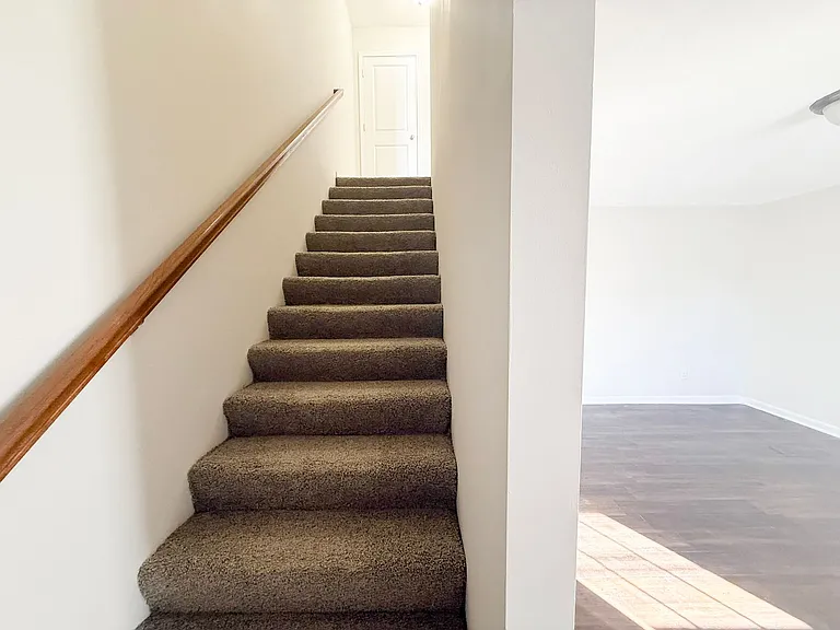 150 Alcorn St — Photo 13