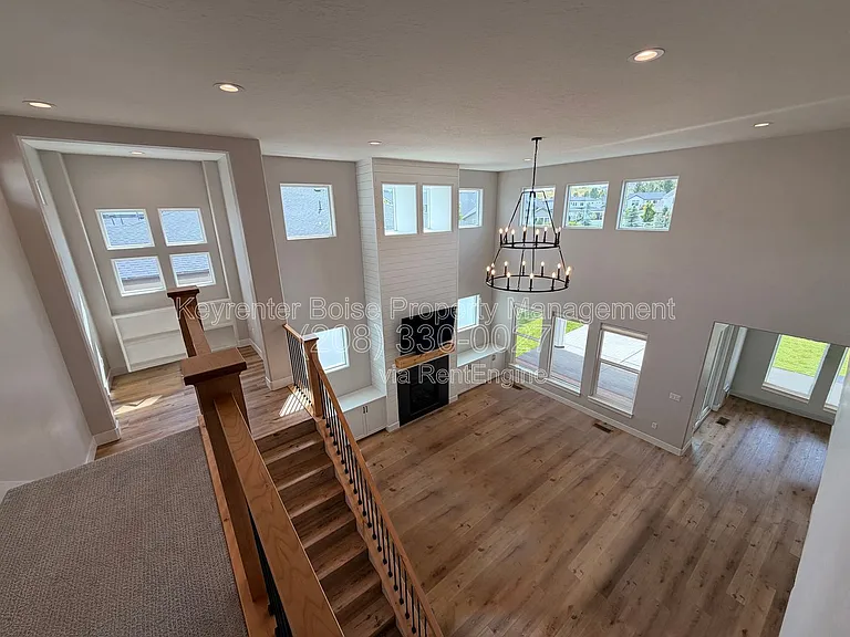 8423 W Brooks Dr — Photo 10