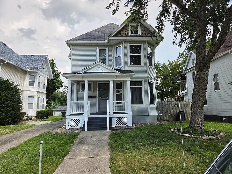 1719 Farnam St #2