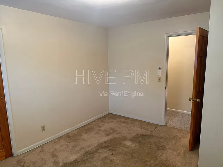 7134 Delaware Ave #2 — Photo 18