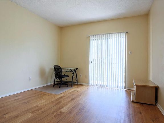 5th image of 12166 Metric Blvd APT 229