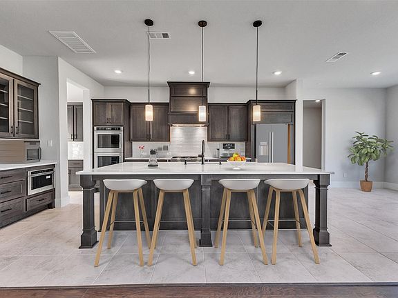 5th image of 1303 River Glen Cove
