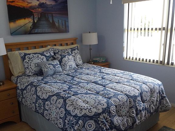 4th image of 2150 Atlantic St APT 425