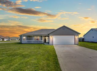 405 High St, Butler, IN 46721