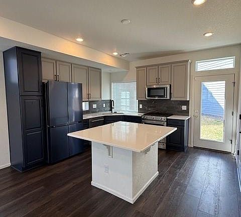 4th image of 4151 N Quatar Court