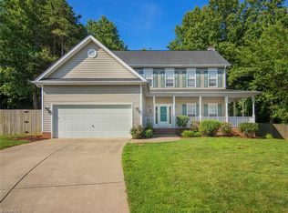 2704 Kingsberry Ct, Jamestown, NC 27282