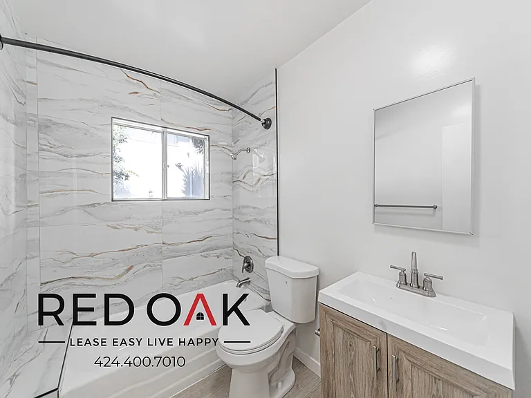 5832 Carlton Way #1B — Photo 9