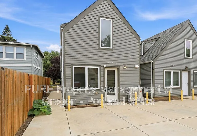 5026 N Harvard St #C — Photo 19