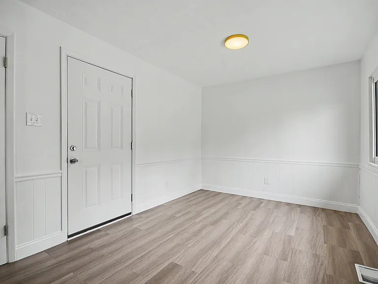 11247 Fawnhaven Dr — Photo 8
