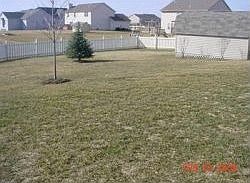 5th image of 975 Constitution Dr