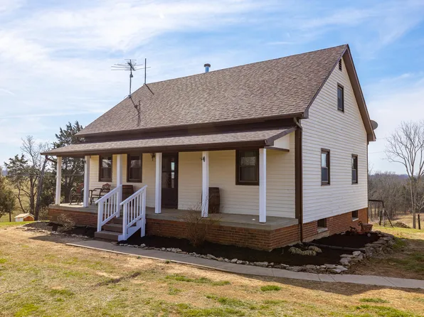 1585 Stratton Rd, Salvisa, KY 40372