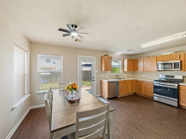 2914 Rustling Chestnut St, Spring, TX 77389