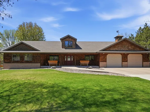 9025 Burton Ct NW, Rice, MN 56367