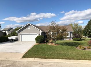 1120 Amos Rd, Elkhorn, WI 53121