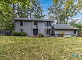5909 Swan Creek Dr, Toledo, OH 43614