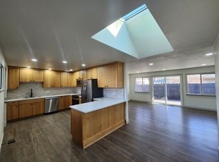 860 S Quivas St UNIT B, Denver, CO 80223