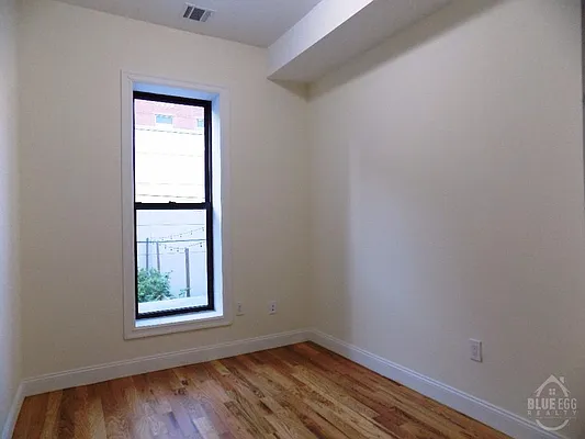 Rented by Blue Egg Realty Corp | media 27