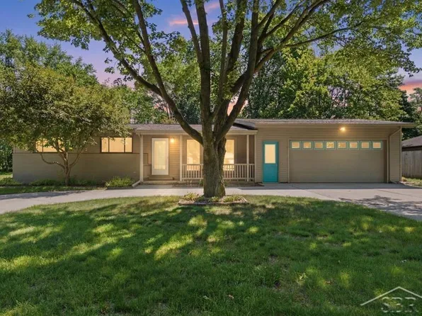 5108 Swede Ave, Midland, MI 48642