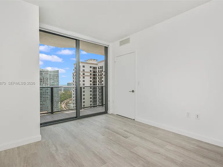 55 SW 9th St #2805 — Photo 9