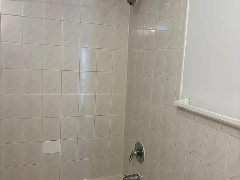 35 Logan Ave #1 — Photo 10
