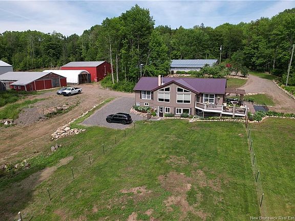 2nd image of 30 Stillwater Rd