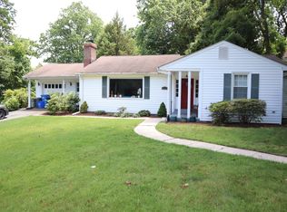 10613 Brunswick Ave, Kensington, MD 20895