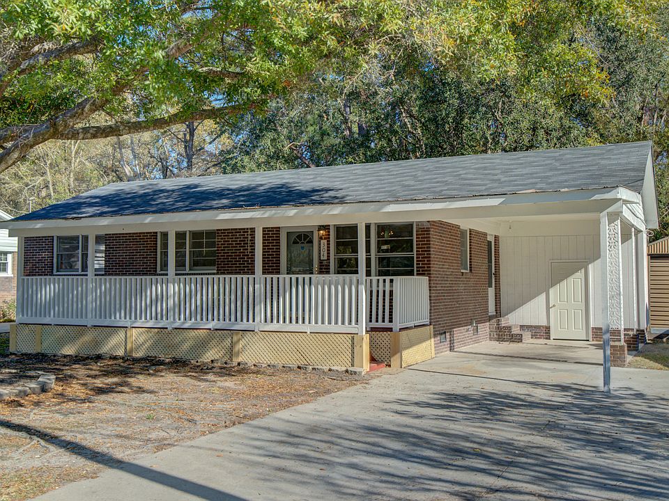 2nd image of 304 Amy Dr