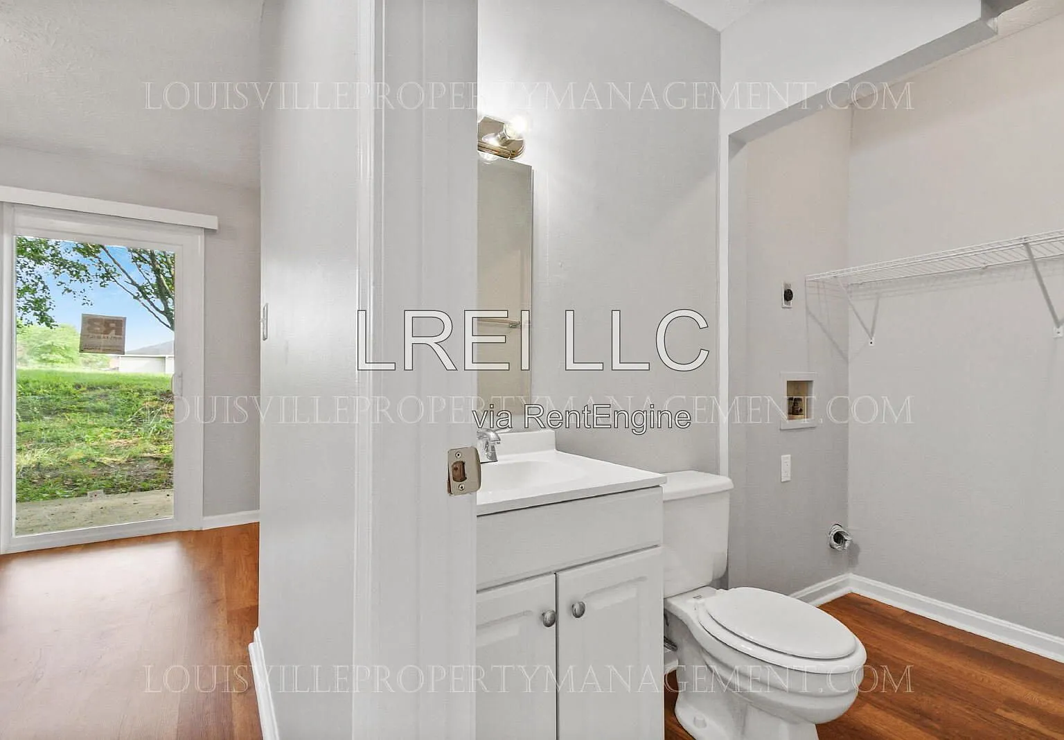 2 bed, 1.5 bath, 1000 sqft, $950 — Photo 4
