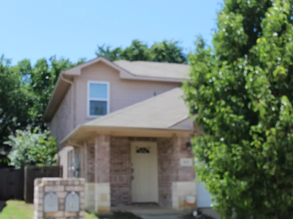 502 Bellevue Ln, Arlington, TX 76012