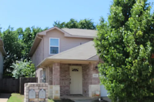 502 Bellevue Ln Photo 1