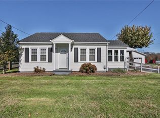 519 E Main St, Boonville, NC 27011