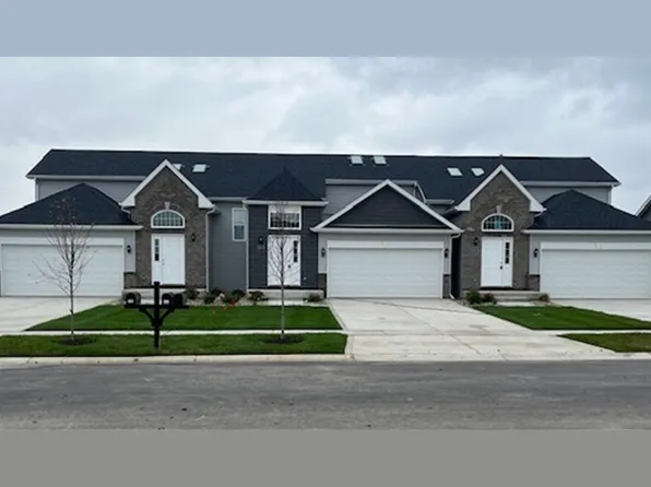 3031 W 82nd Pl #B, Merrillville, IN 46410