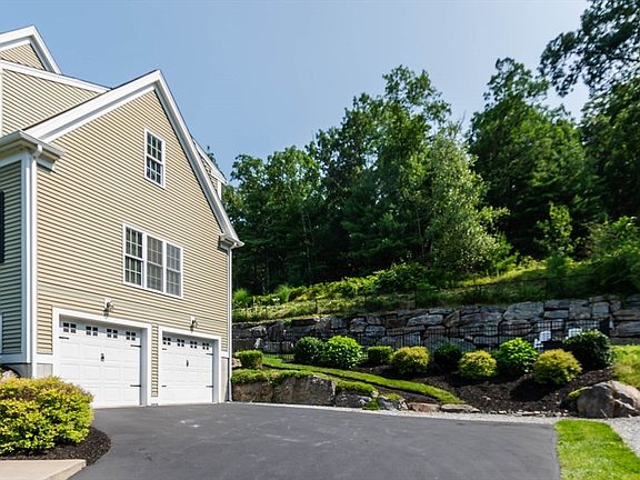 5th image of 493 Taylor Rd